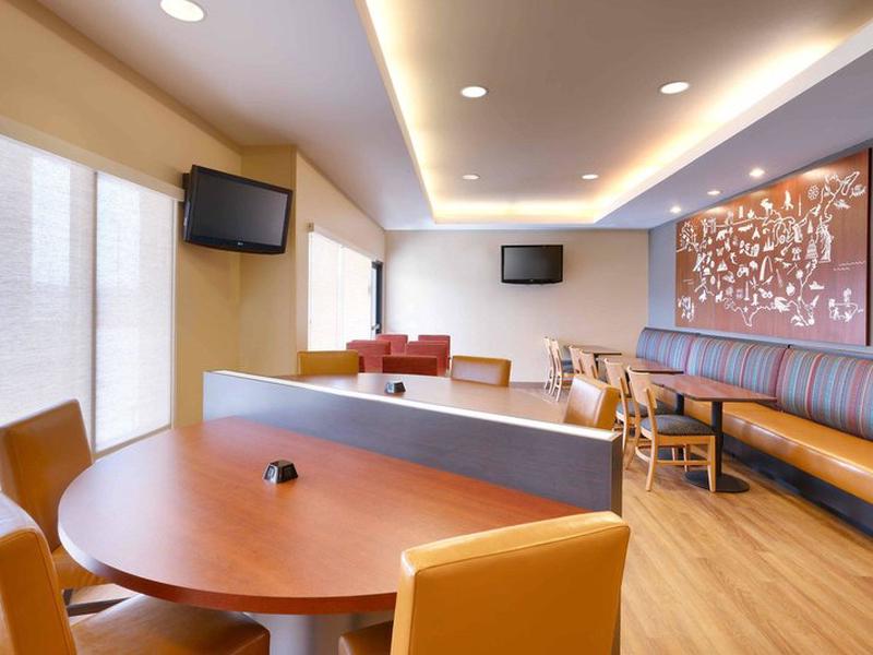 F24BF24CF800F7E3910F4DD363BE537A