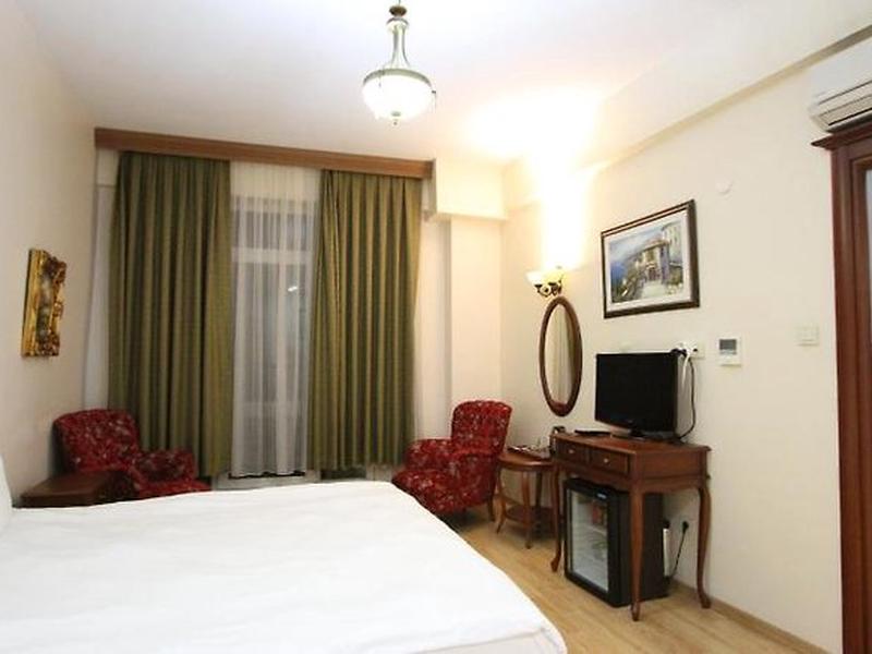 8D67459835CABA6B5BEA0A0FC9E15BCF