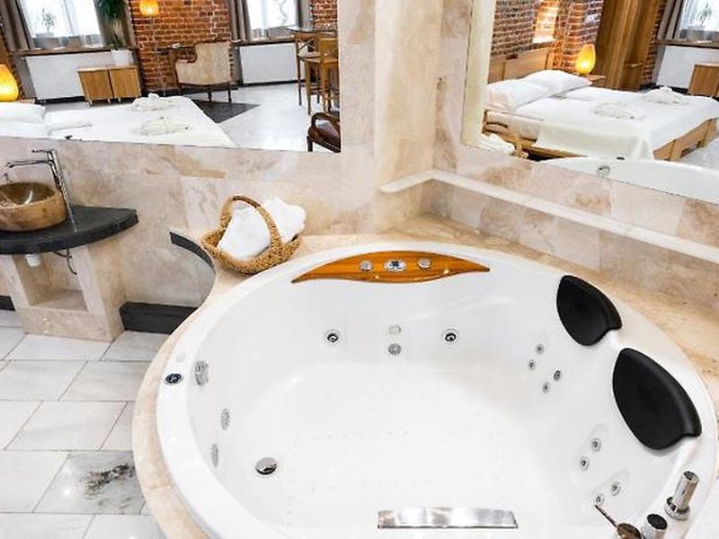 E336730E7282F5FE3B23EC04923C7F64