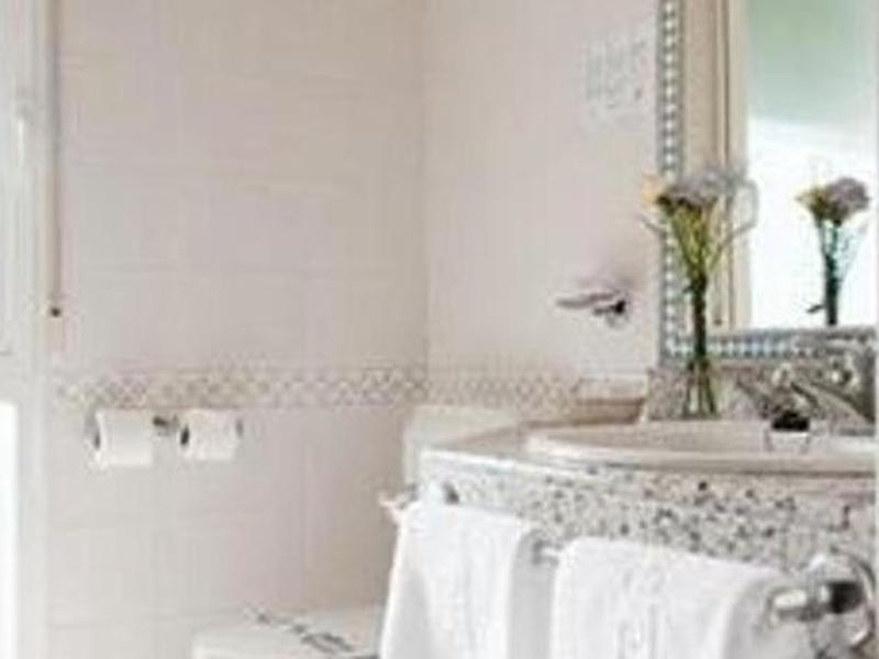 2BB16D201C86946FA1C00371FC5CA224