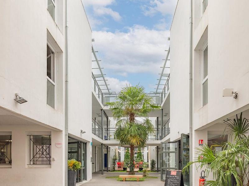 F8E361EB3D39ED935EC9AC6CA0E19D85