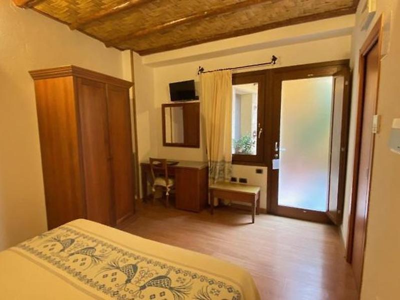 9D4734EAEC18ED9981218BC3ADFDB0B8