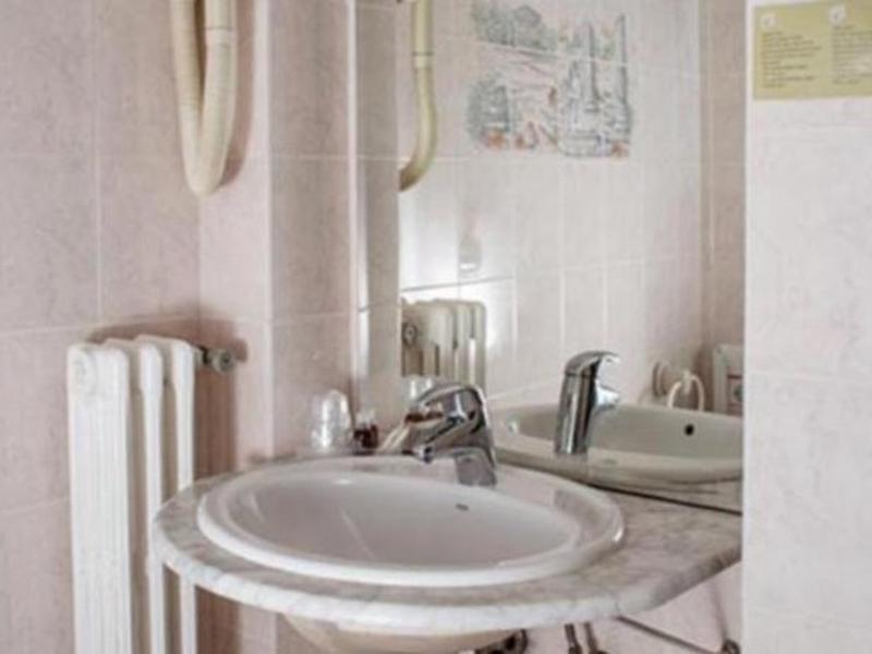 ED7960FF3A90C3A31F3E42FE3859C208