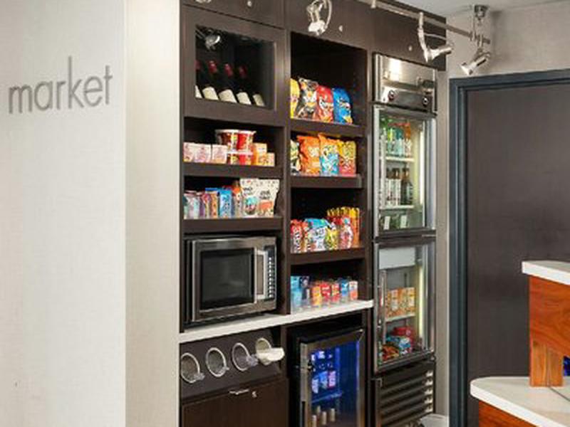 B2EE7011E99529BCD4E816E9F21256E6