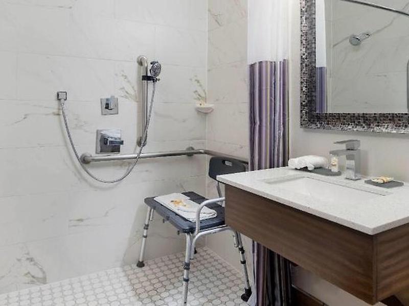 FF9745428E0004E51B860C2B27C3E97A