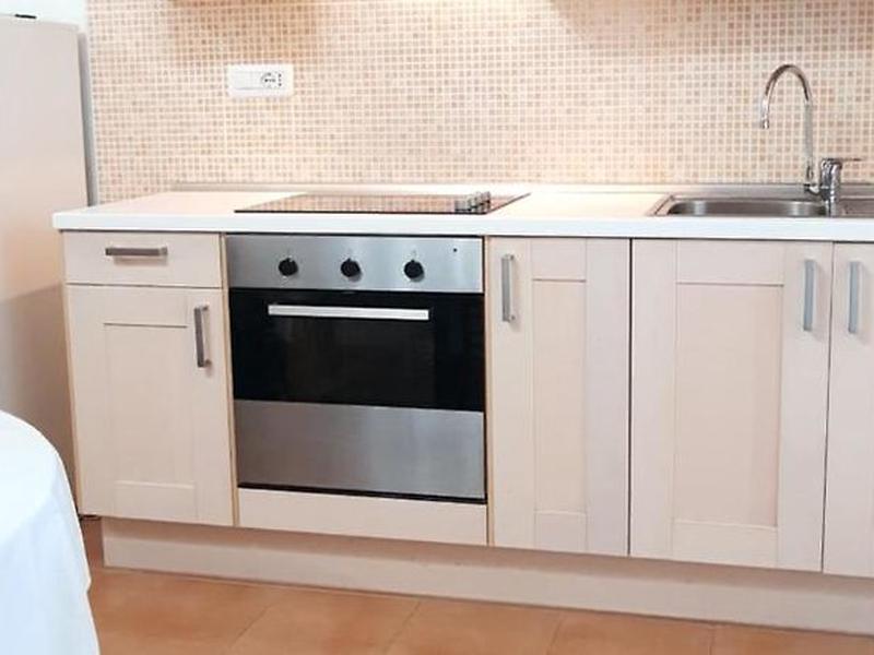 B4A07F05BDF1FF346480D16EF5BBFFDC