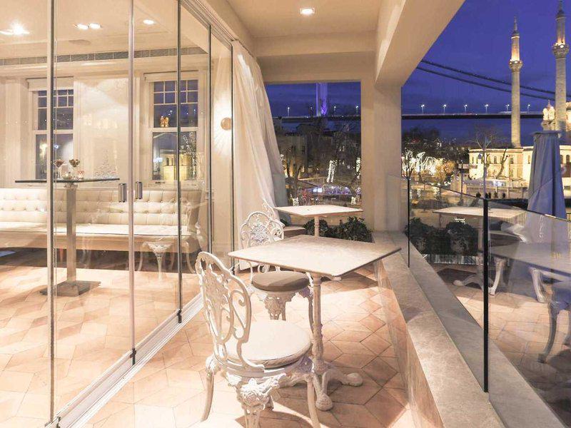 30C17A77CB1464CA457C68F5C50D6CBD