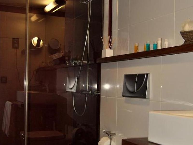 EDDCADDE52C31DDEC2A7071834AACC9B