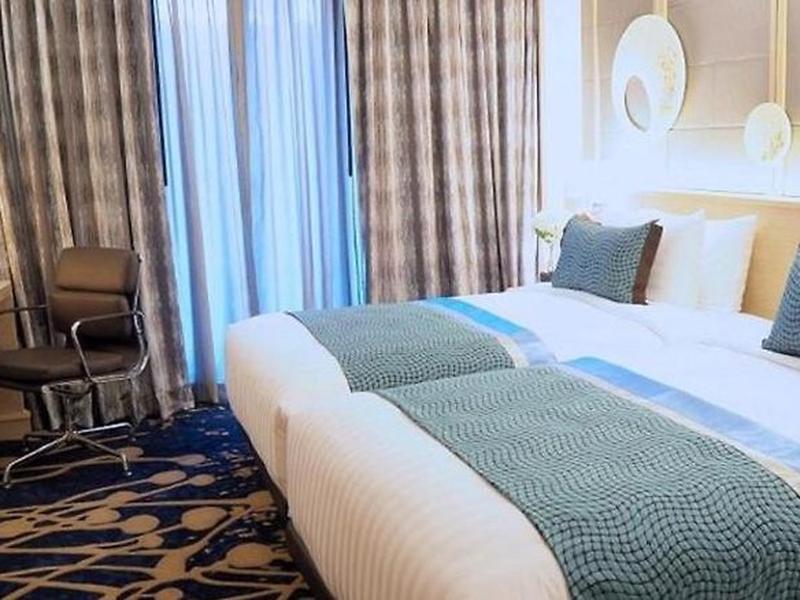 025FBE8B94DC9FE37D84FAB9D41AF504