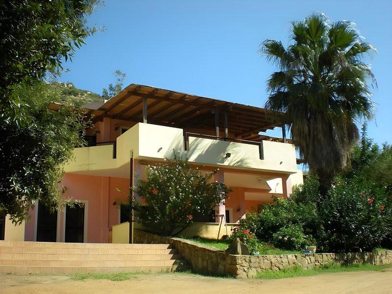 04CEDFF376ED79780782798273B32AD3