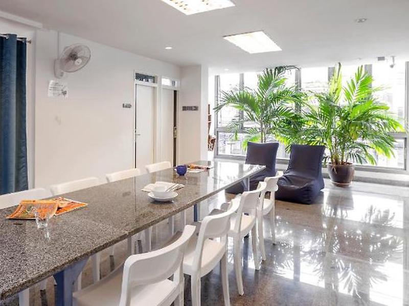 9F0DD06BAC4FB5D2DD4A2C329DD413C1