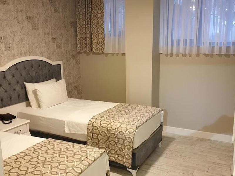 42CE0C58F3B2AC25ECC1343678778DE0