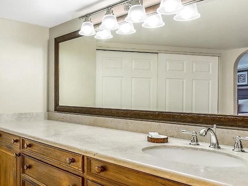 EAC23A781AD9C5BCFB067462299FD877