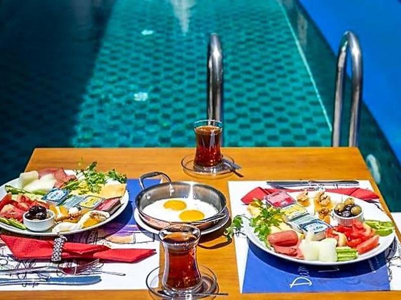 DCE428E5248105245C8E5B79F19B22F2