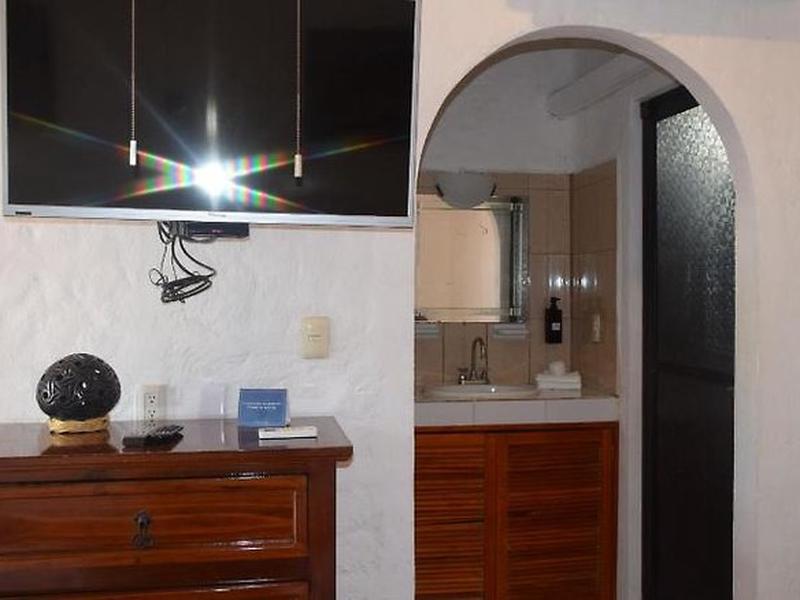 EEE0118B10B931A23552ABD556714A41