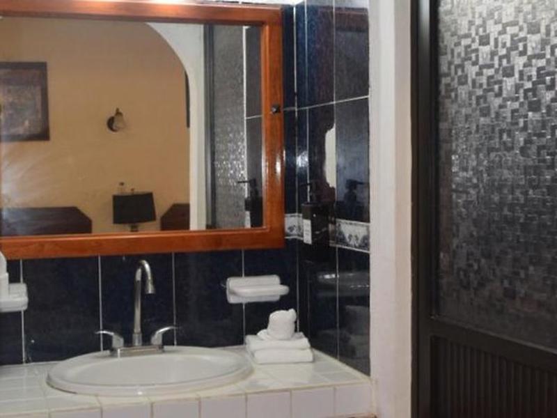 FFFD5CC33AC1C8B421BD4F03461F5344