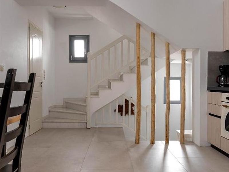 BDC535B153658C2BA21B6D799E2C852F