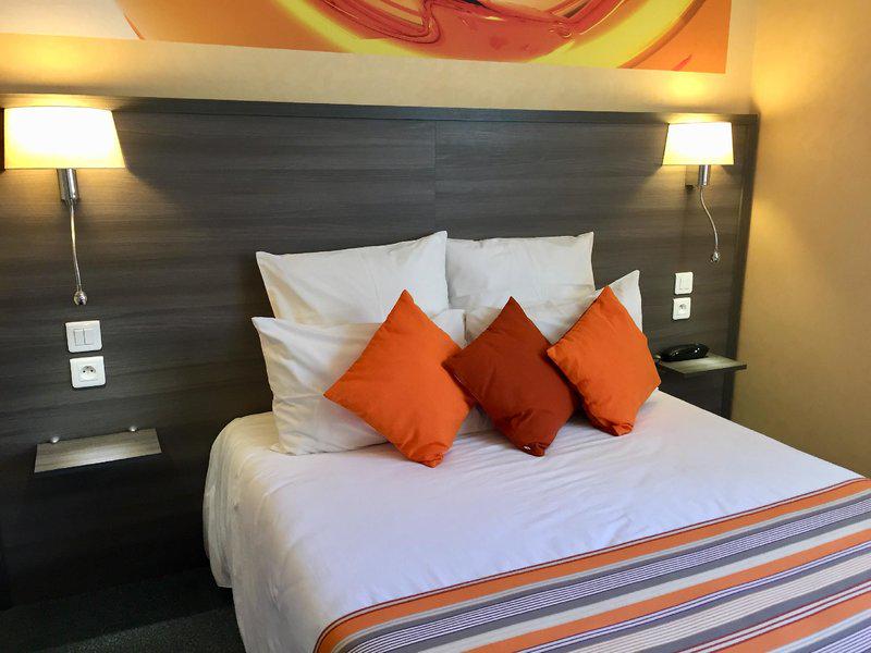 0853B8994733A04C87983304FDBDD7B5