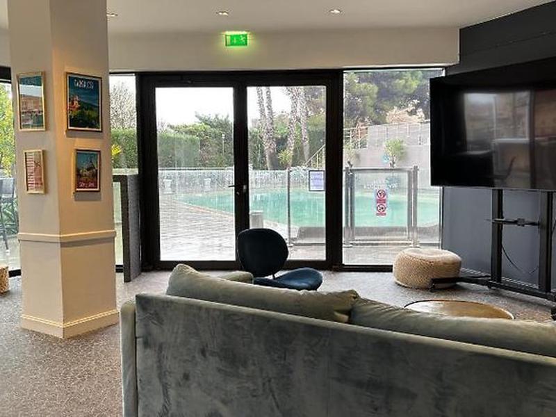 AFD086B2CEBBBD14EDDE80843B8247CC