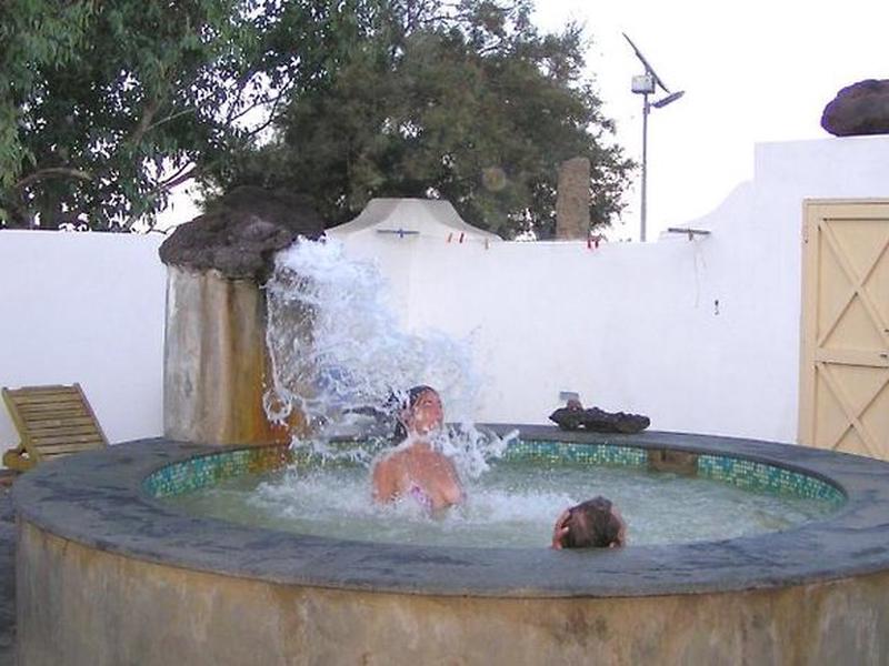 E6EF66ACEB3A3782FD1B676C13938928