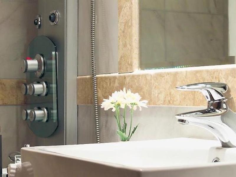 3D0FAA054246D0D1B422FD4E7B075FC0