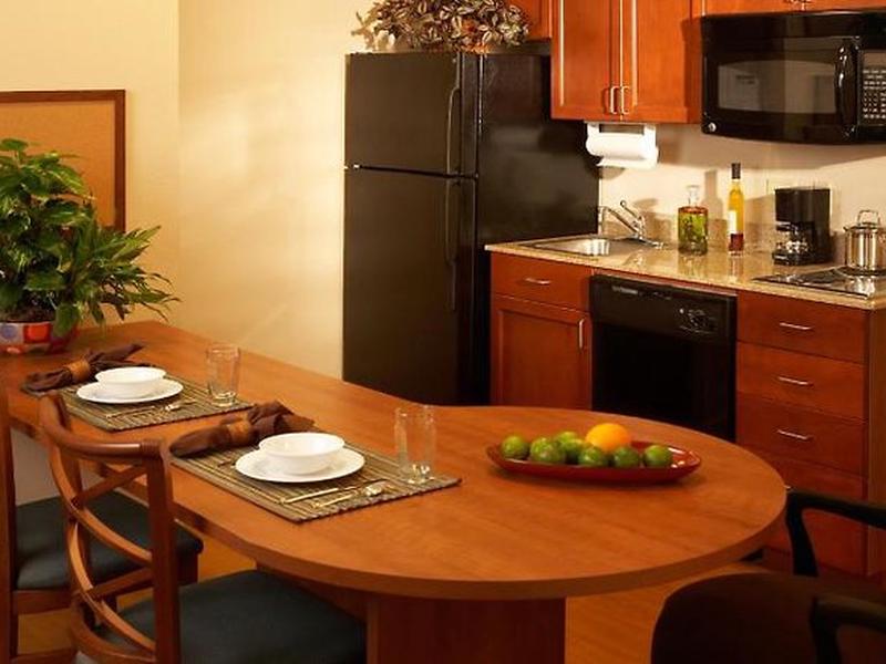 2201A1F0302C72412423B4AAD331E4F2