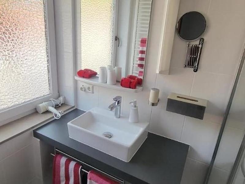 8A4D2E7DCB85F8EDB50977C0D76E665D