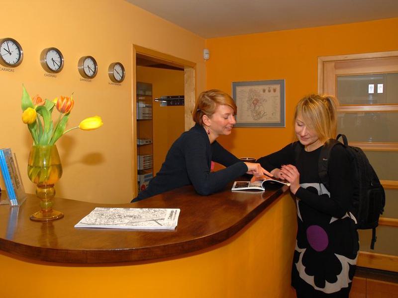 FD9FECB5D2C685911161BFC3CEB0218D