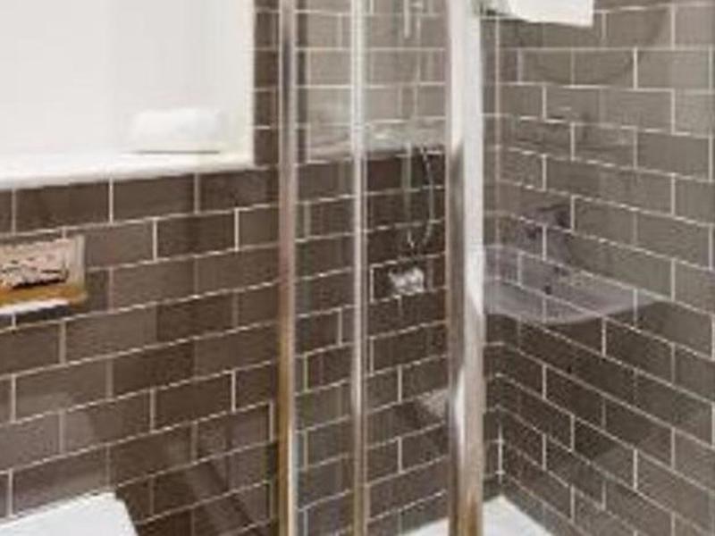 D1D384919198B4E26F9C4E7939A6F1A3