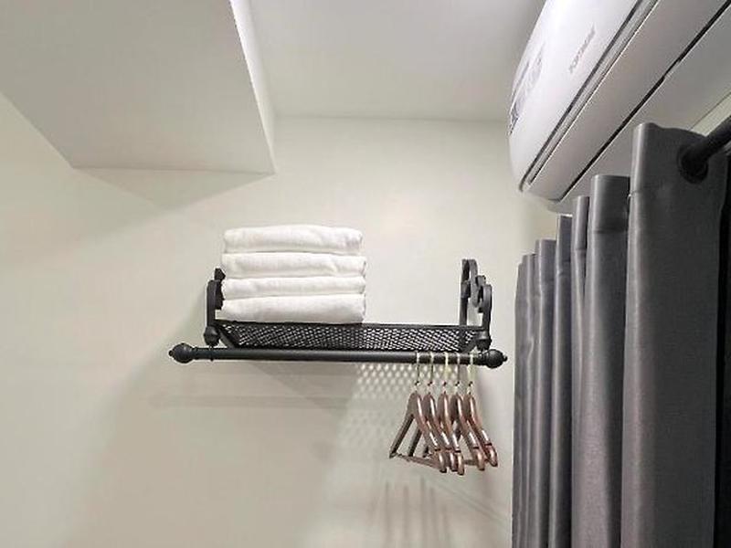 1EE0AADA7F659AE64AC56075AAB29000