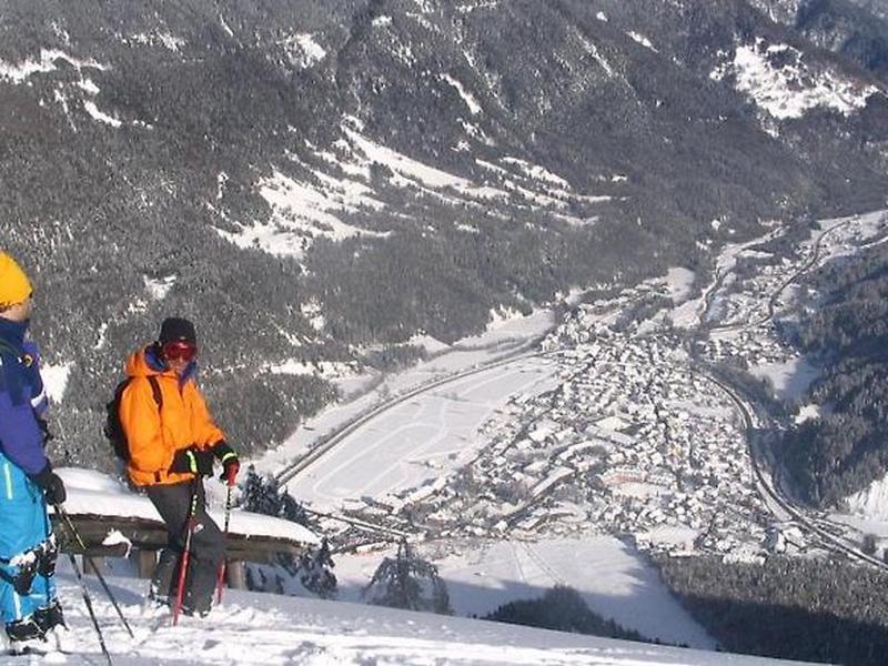 A8B7C2CBADCC518D39C931F653F0B212