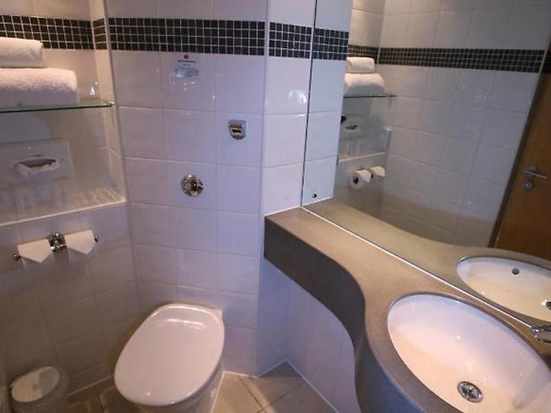 15EA255D88A66FD31F76AADB1F36A28D