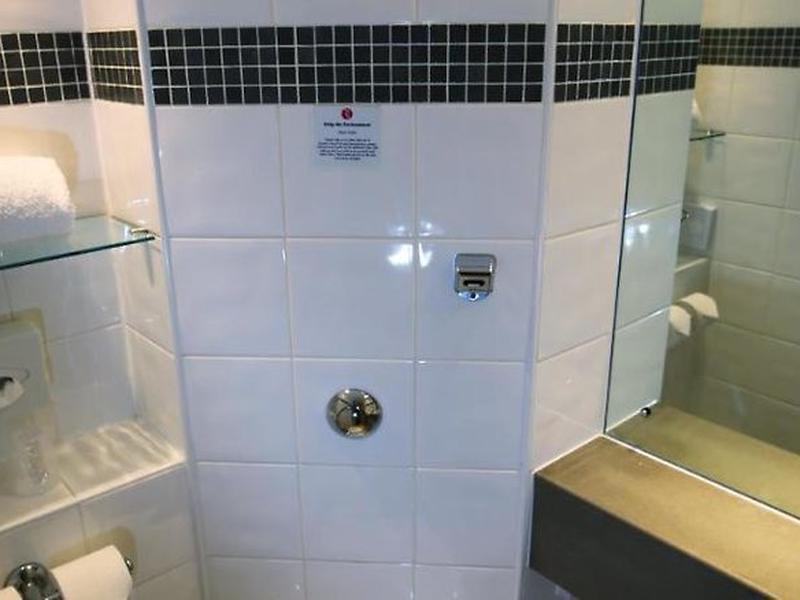 559DC1FB20006E076A38D956E8AFCD97