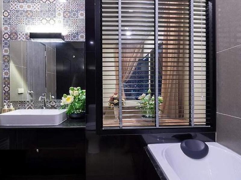 E107D370AA941855BDCBD716281401C1