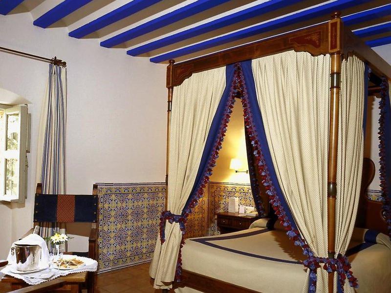 AF82FB94B4E453188F4099111503C56F