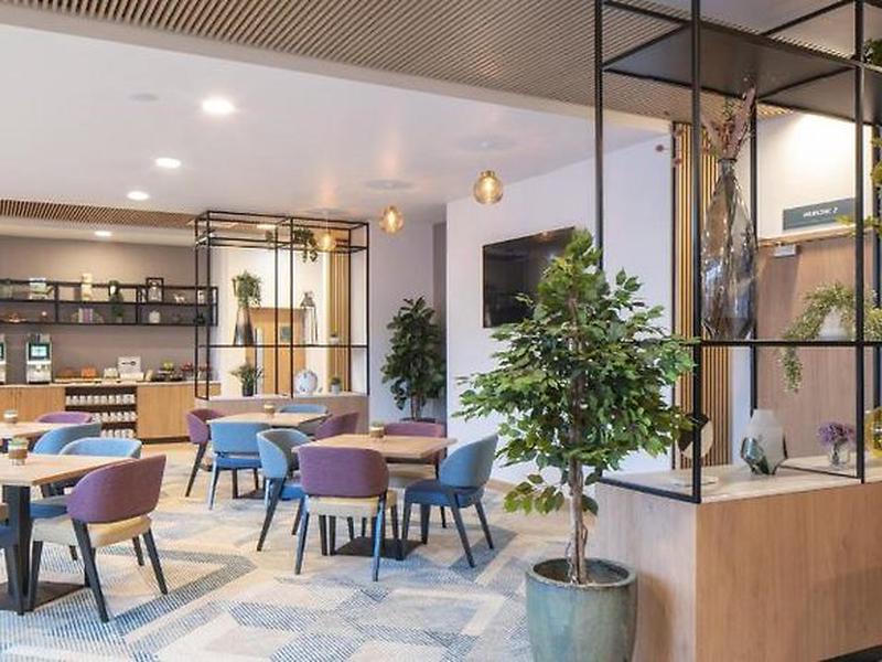 20D835EF332785034A546B679E6F4B19