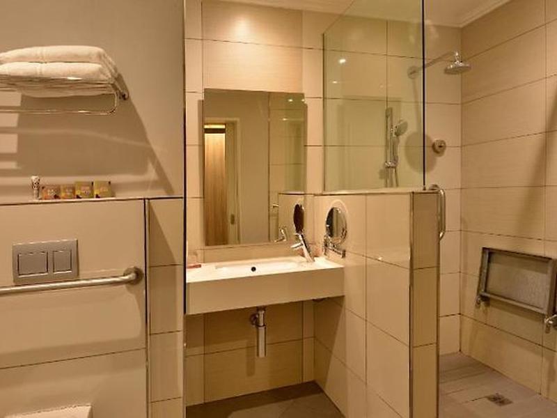 E01FA445F514695848E696A3FDB9F6E5