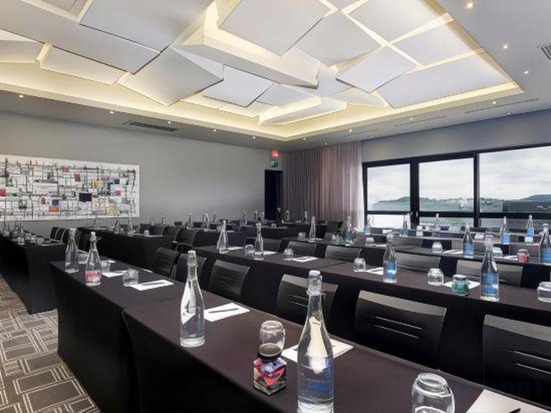 E56369552624F95A40731508F34F2AFA