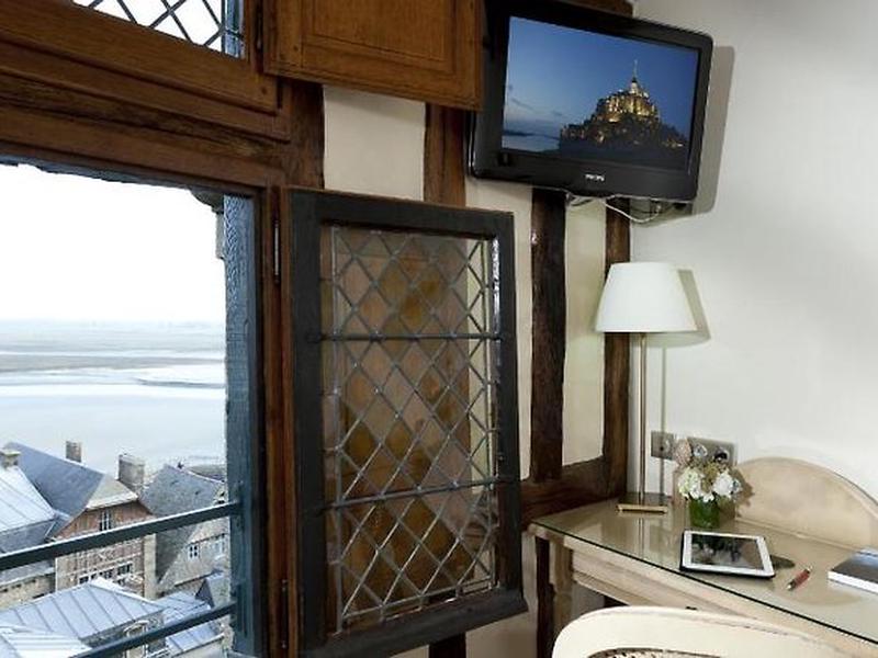 7AAB4406971E8A9E3E74C9E2D79B9D9C