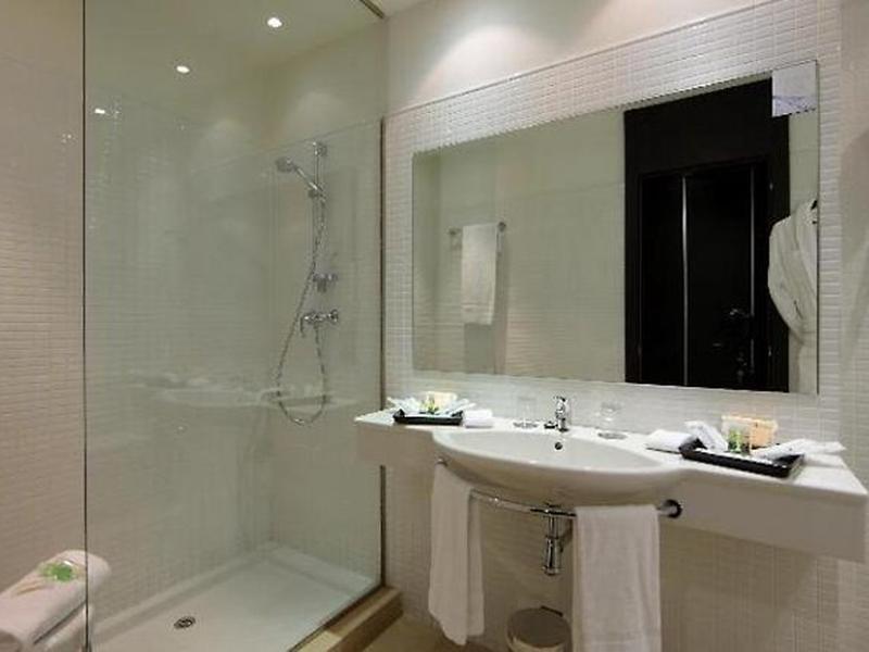 73B0F227FAB96520EEBF8D093C3F48F5