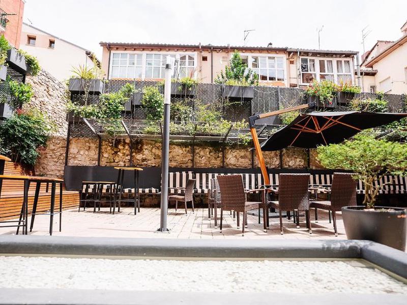 70A0A693C69BD6420A51751F184F9960