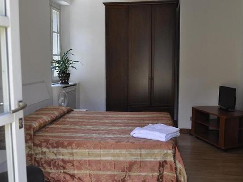 037FB92A4C752CA708D737D9EAA1888A