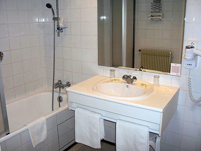 FA4793F1110FFC4F198D77AA7CA798C0