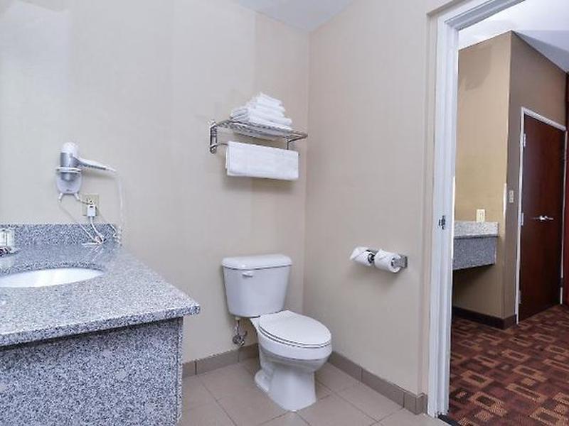 DB6160D092771DC65EB7347246090BF3