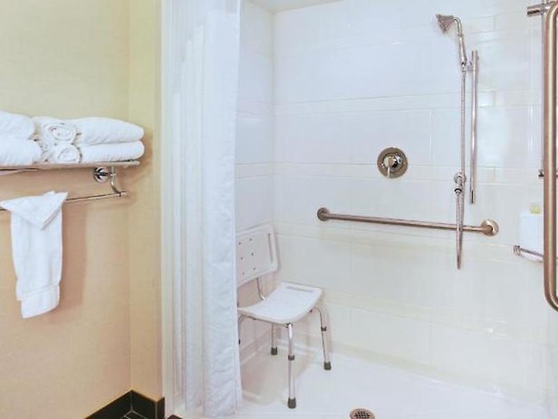 394001033AA4636B78DF945284711E41