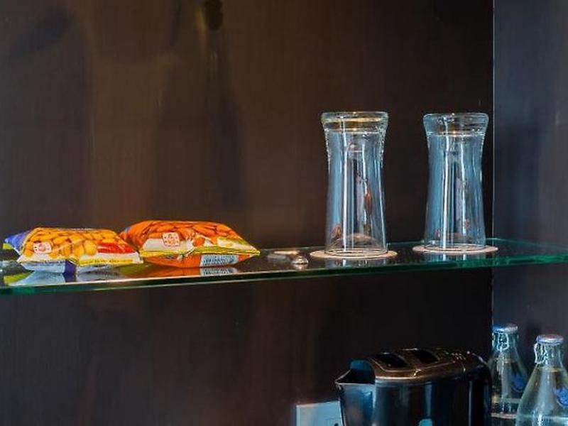 6E2654F8840ACA099839E319DF993803