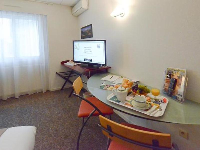 7C3496343D68B49698ED6ED336A69C24