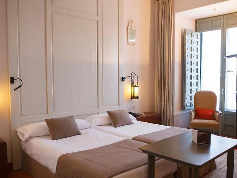 12CF966CE30B75DCFFE5E561C428ADE3