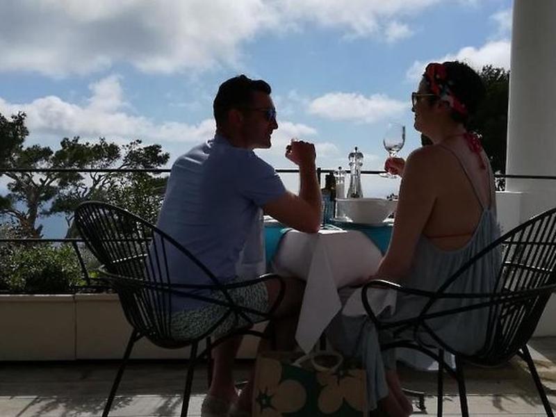 FDB9AC1620A1400D730A9D676B7FD521