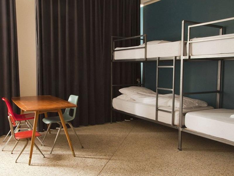 5CD2D29FF0E60677B43D43C1211138E0